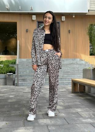 173/24 oversize костюм naomi в трендовому принті для твоїх прогулянок. легкий, зручний та надзвичайн