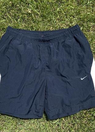 Вінтажні шорти nike