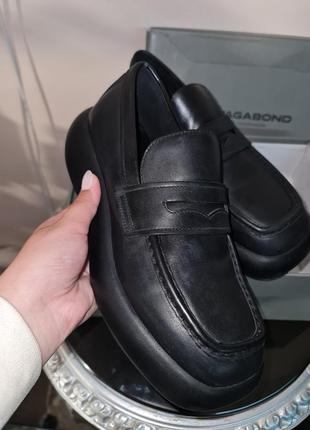 Женские лоферы