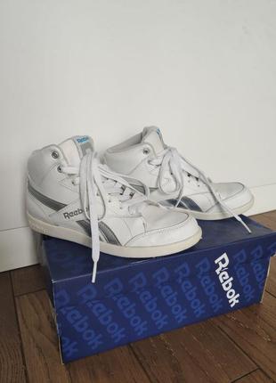 Кроссовки reebok кожаные женские