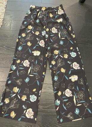 Продаются летние брюки