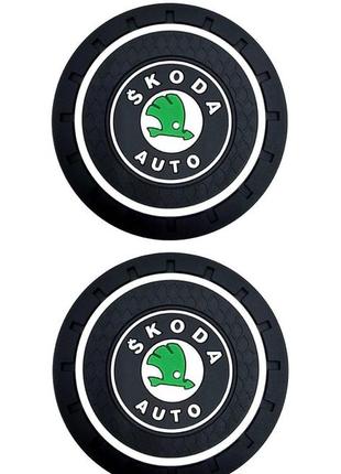 Антискользящий коврик в машину для подстаканника с логотипом skoda