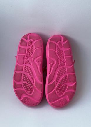 Гумові шльопанці ugg (оригінал)