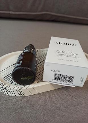 Антивікова сироватка для обличчя з ретинолом the ordinary niacinamide 10tr serum 15ml4 фото