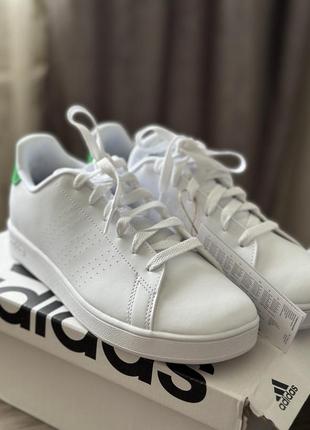 Кроссовки adidas