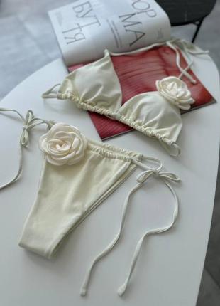 Трендовий купальник з трояндами