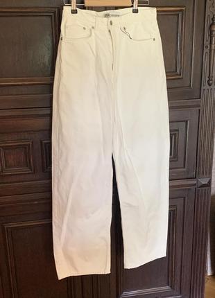 Брюки женские классические прямые белые джинсы новые брендовые