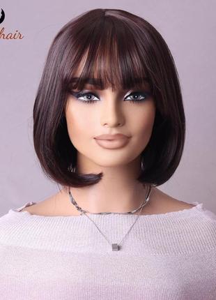 Перука 30 см пряме волосся,  сучасна зачіска