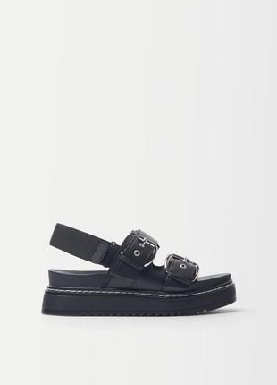 Сандалі “bershka” 3