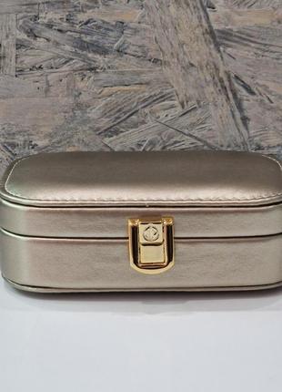 Скринька (шкатулка) для прикрас