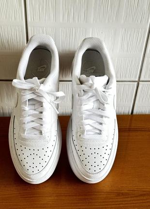 Кожаное беллие кроссовки, кожаные белые кроссовки nike