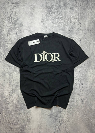 Футболка dior