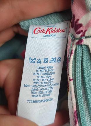 Оригінальна зручна стильна сумка від бренду cath kidston з фірмовим принтом з квітами трояндами10 фото