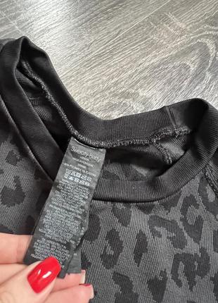 Женская кофта лонгслив в рубчик sweaty betty лего леопардовая для бега занятий спортом4 фото