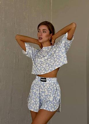 Летний костюм кроп топ без рукавов лонгслив укороченный шорты мини клеш с разрезами компле...
