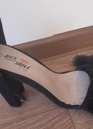 Босоніжки для жінок 40 розмір, нові