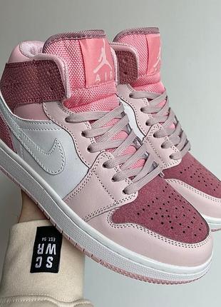 Женские кроссовки nike air jordan 1 retro pink джордан розового цвета 7