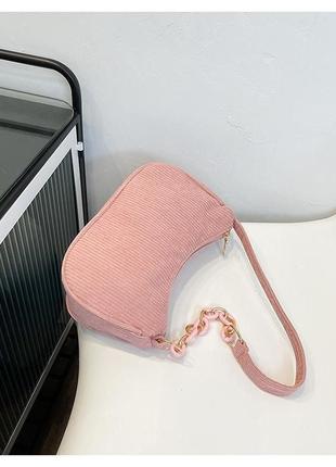 Сумка багет вельветова сумочка з короткою ручкою на плече з ланцюжком у стилі 2000х y2k клатч хобо вельвет рожева молочна чорна лаванда фісташка6 фото