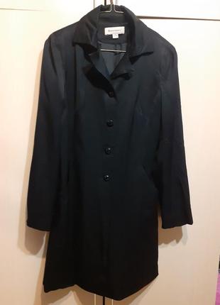 Плащ berrysports пог 46
пот 42
поб 52
до 90
рукав 62