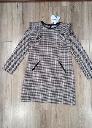 Качественное, стильное платье mayoral