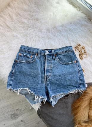 Идеальные шорты levis 501