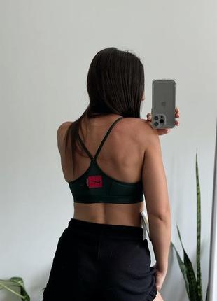 Новые топы от nike с чашками 3