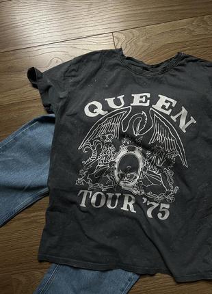 Серая футболка