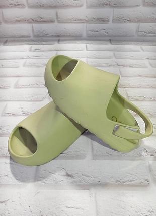 Босоножки на модницу