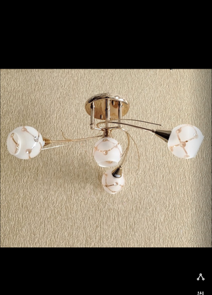 Люстра на 4 плафони