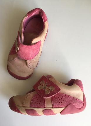 Легкие кожаные кроссовки на девочку elefanten