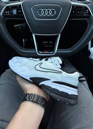 Мужские кроссовки nike runtekk white black1 фото