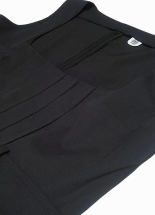 Офисный приталенный сарафан под блузку с глубоким декольте7 фото