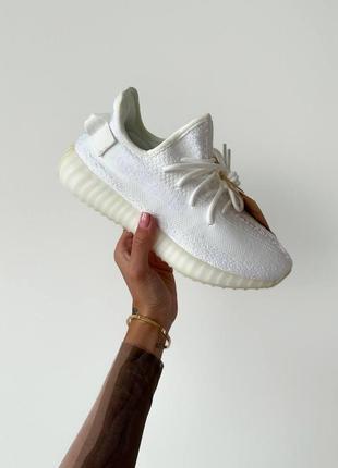 Женские кроссовки adidas yeezy 350 v2 boost white7 фото