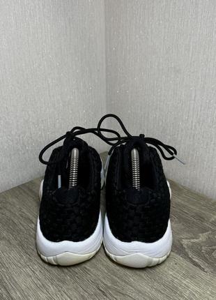 Кроссовки jordan future low4 фото