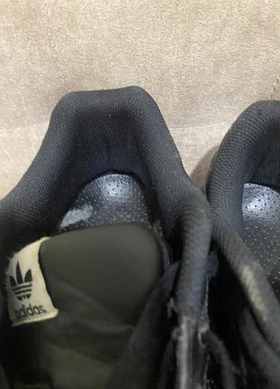 Кроссовки adidas 9