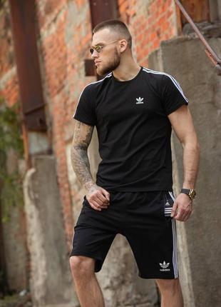 Футболка шорты adidas
2 пары носка в подарок 🎁10 фото