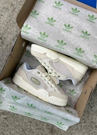 Женские кроссовки adidas ddi2000 beige white7 фото