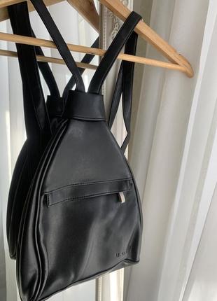Рюкзак слінг шкіряний чорний сумка