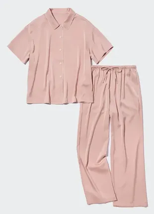 Uniqlo, атласна піжама з коротким рукавом