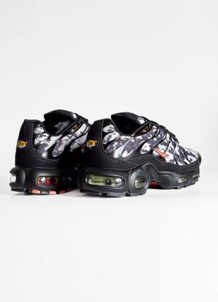 Кросівки nike air max plus tn5 фото