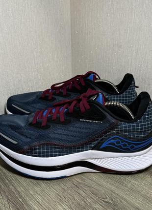 Кроссовки saucony endorphin shift 2