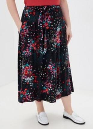 Юбка  с оборкой и карманами. marks spencer