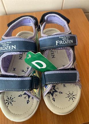 Босоножки для девочки 2