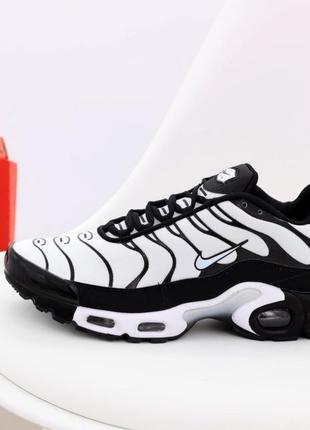 Жіночі кросівки nike bubblegum air max plus tn black white найк аір макс тн