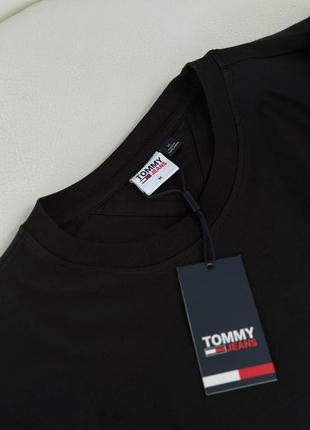 Футболка Tommy Jeans cut-out long-sleeve jersey top Schwarz4 фото