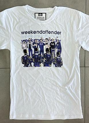 Футболка weekend offender stand біла