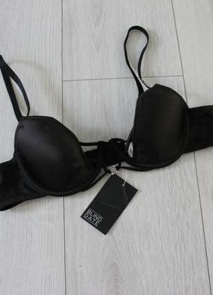 Эффектный бюстгальтер с полуоткрытой чашкой blinddate