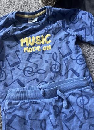 Костюм на мальчика 1,5-2 года 92 размер