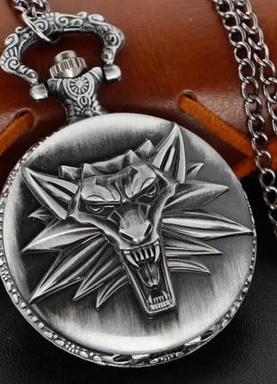 Witcher годинник на ланцюжку відьмак школа вовка геральт із рівії генрі кавілл-гвинт wolf годинник для чоловіка cd project red анджей сапковський