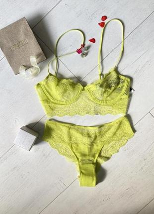 Комплект белья zara